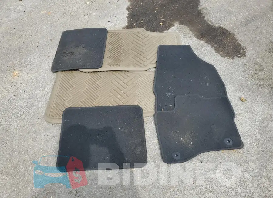 1FAHP2E85FG206378 Photo# 12