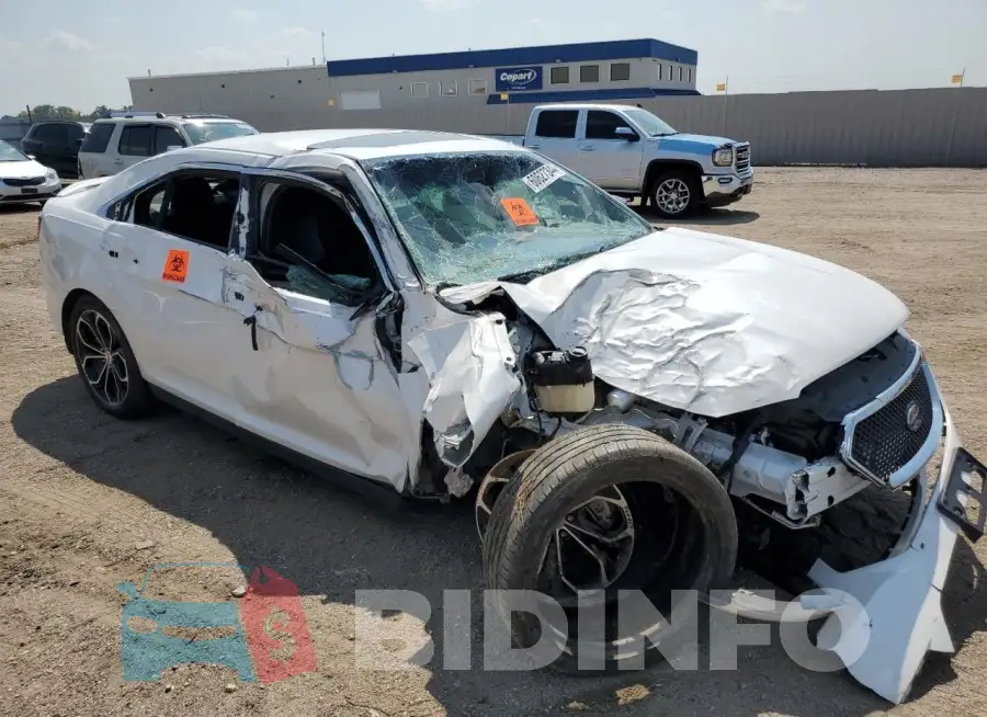 1FAHP2KT2JG127882 Photo# 4