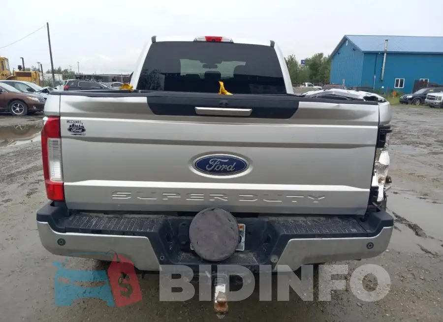 1FT7W2BT3HEF47343 Photo# 6