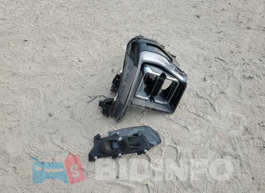 1FTFW1RGXNFA84136 Photo# 12