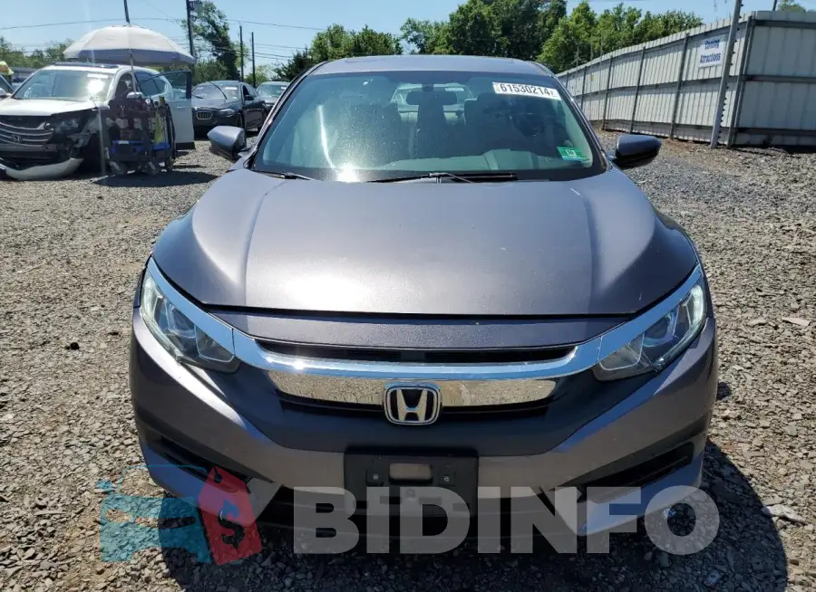 19XFC2F79GE235483 Photo# 5