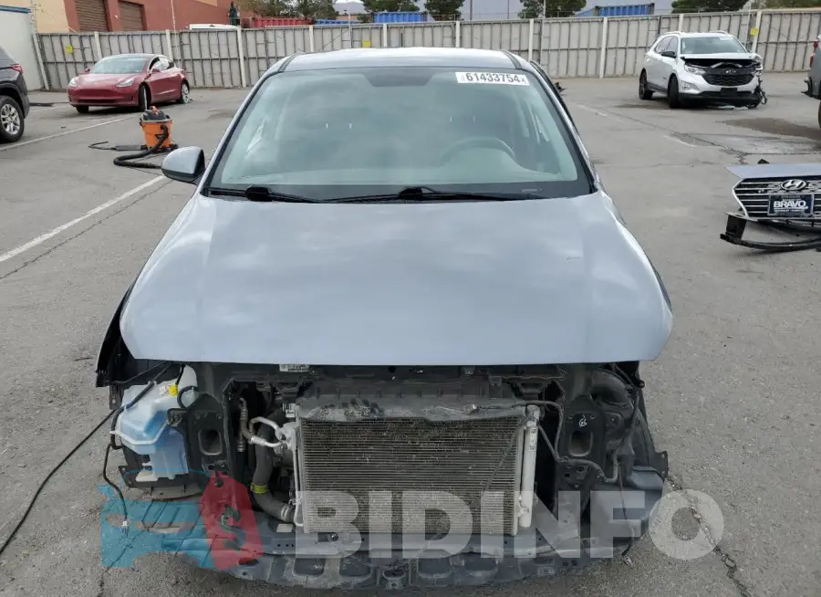 3KPC24A62LE092869 Photo# 5
