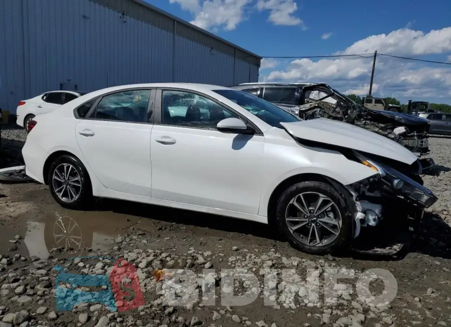 3KPF24AD1NE460618 Photo# 4