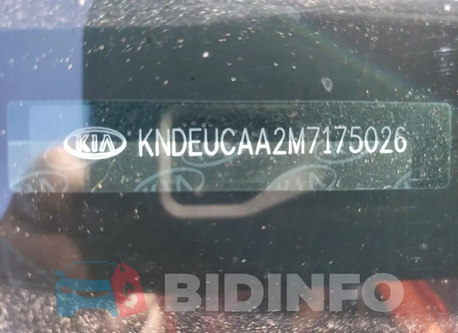 KNDEUCAA2M7175026 Photo# 14