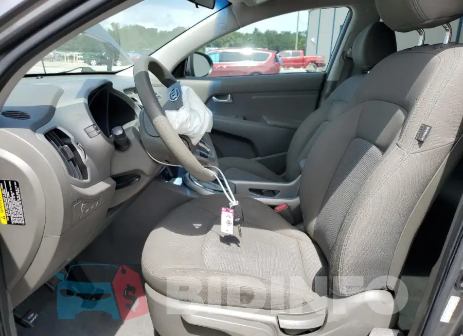 KNDPB3AC9G7847667 Photo# 7