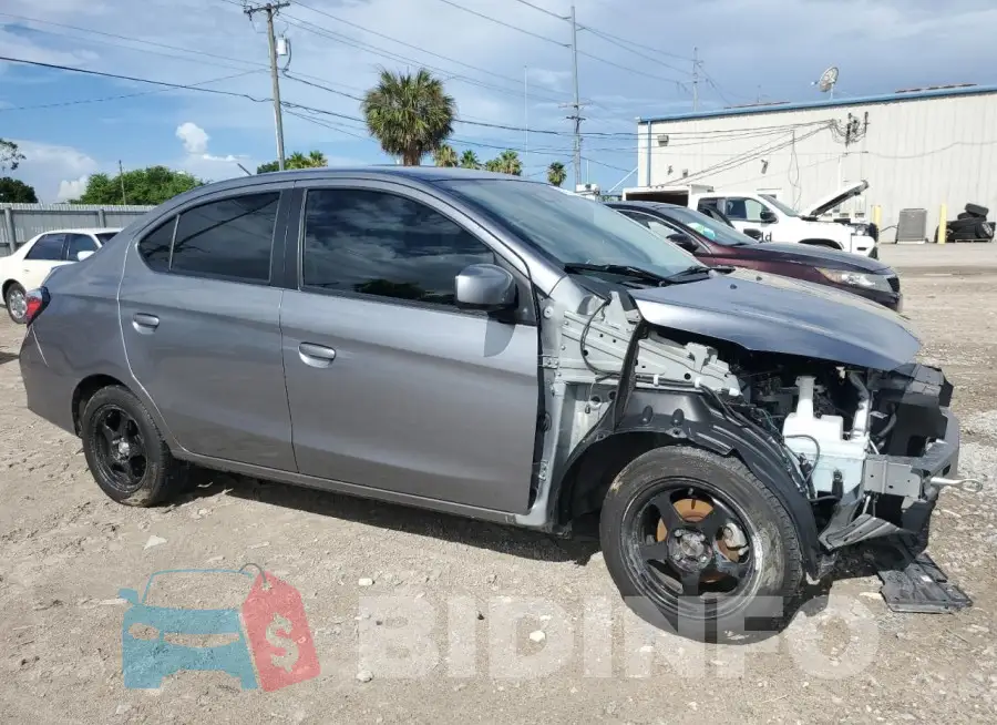 ML32FUFJ7PHF01418 Photo# 4