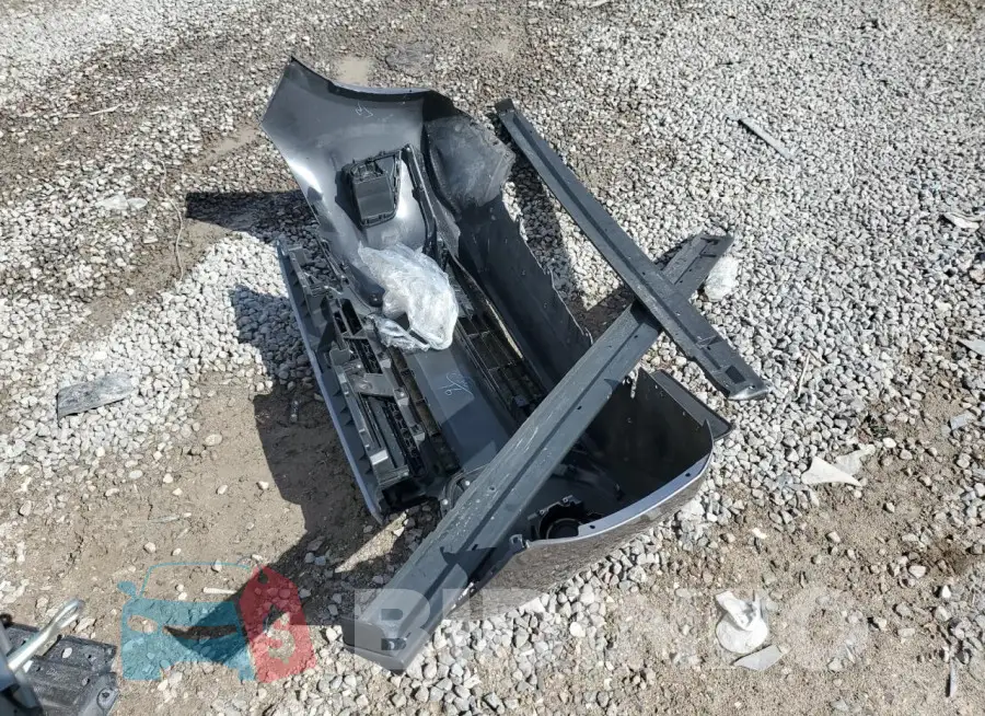 ML32FUFJ7PHF01418 Photo# 12