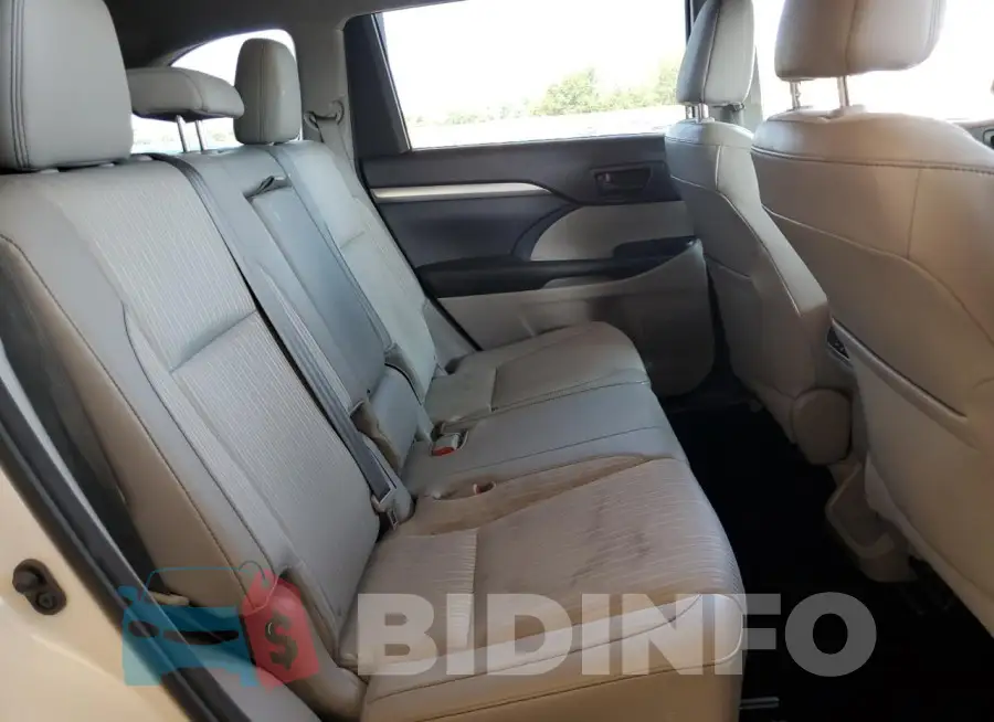 5TDZKRFHXFS041745 Photo# 10
