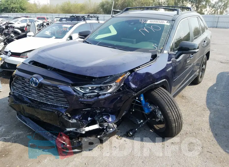 JTMEWRFV6LJ040206 Photo# 2