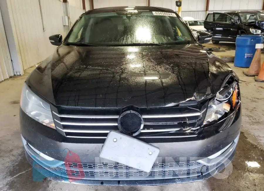 1VWAS7A36FC100947 Photo# 5