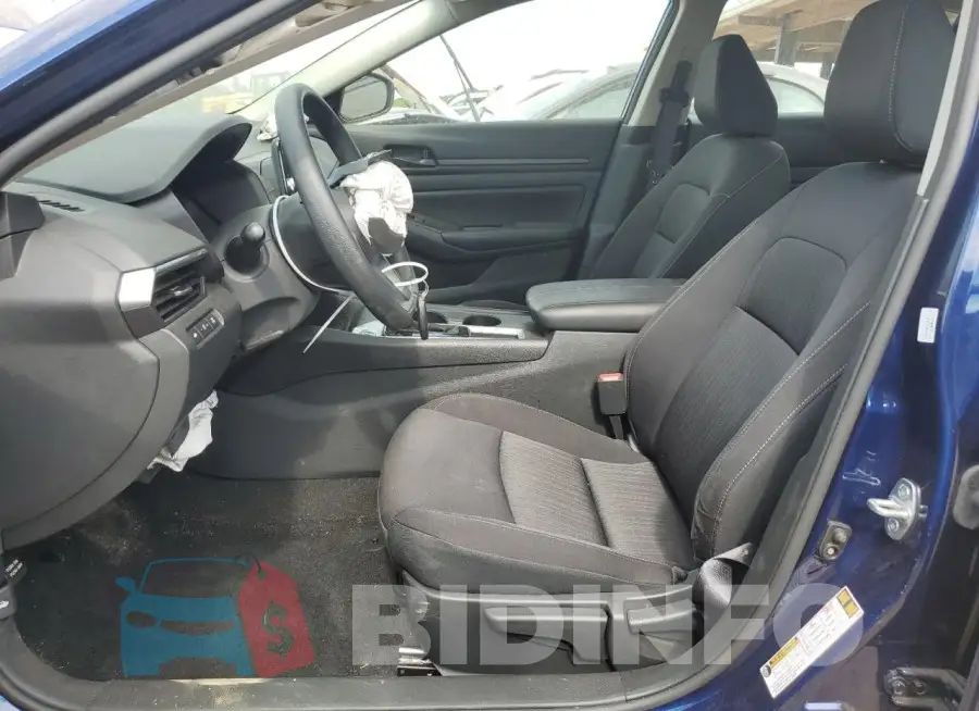 1N4BL4BV9PN408242 Photo# 7