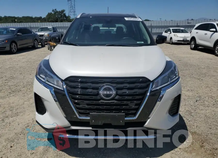 3N1CP5CV6PL551398 Photo# 5
