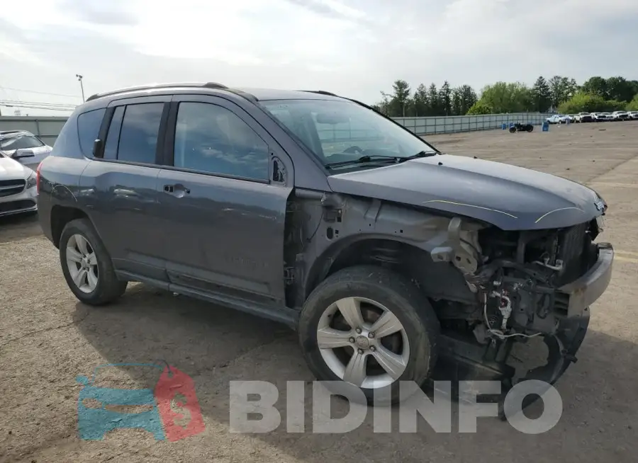 1C4NJDEB7FD106273 Photo# 4