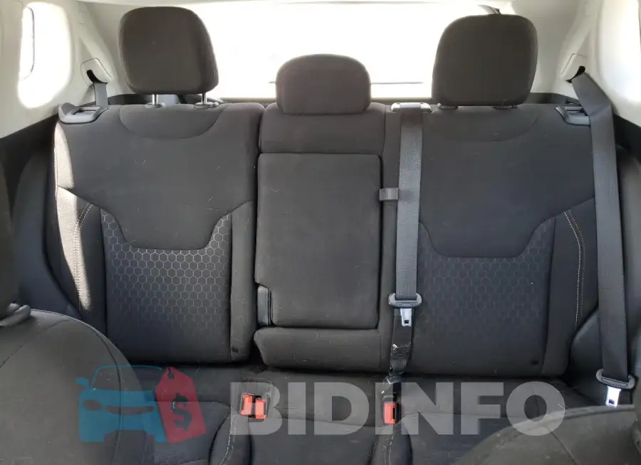 3C4NJDAB1LT209281 Photo# 10