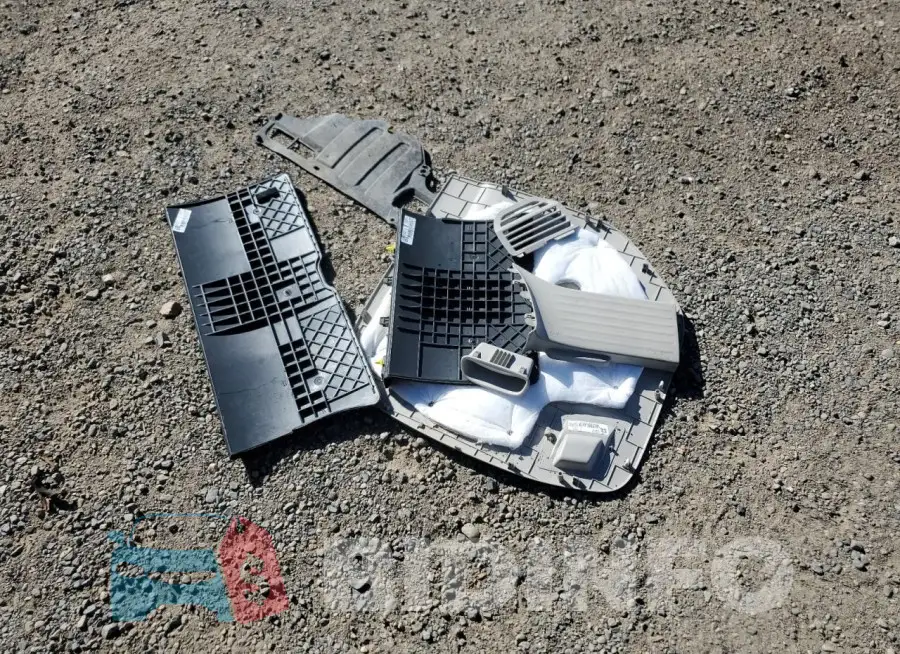 2C4RC1DG2LR203462 Photo# 13