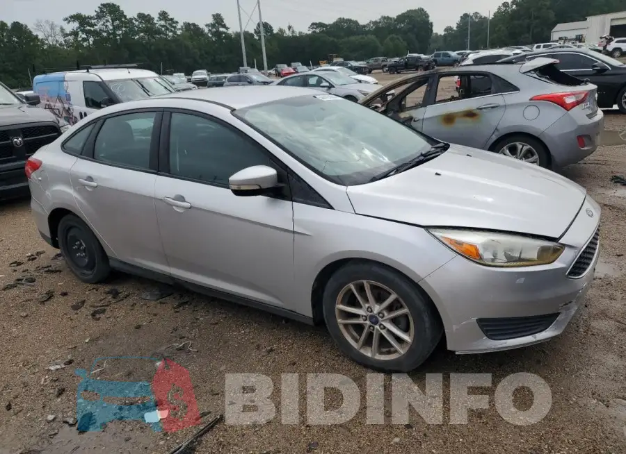 1FADP3F20GL271579 Photo# 4
