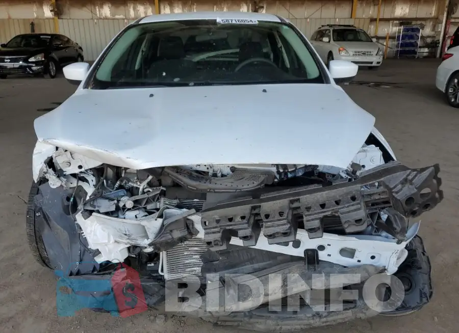 1FADP3F20JL211552 Photo# 5