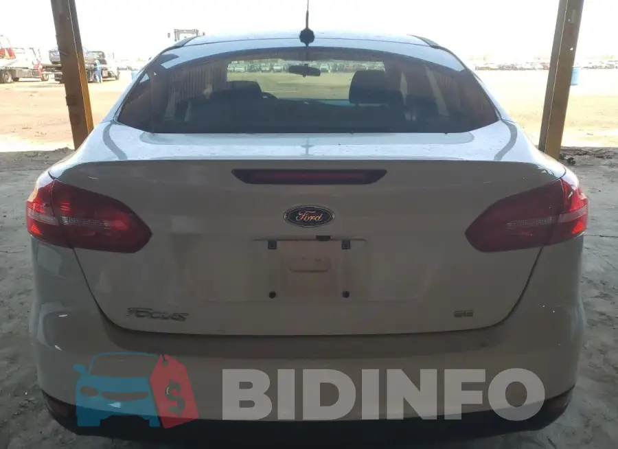 1FADP3F20JL211552 Photo# 6