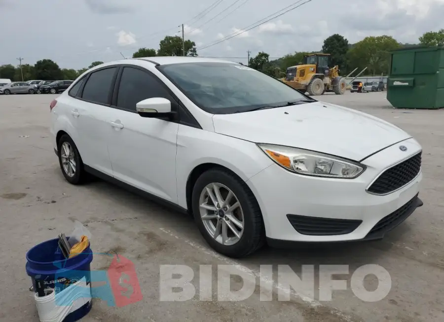1FADP3F24GL331914 Photo# 4