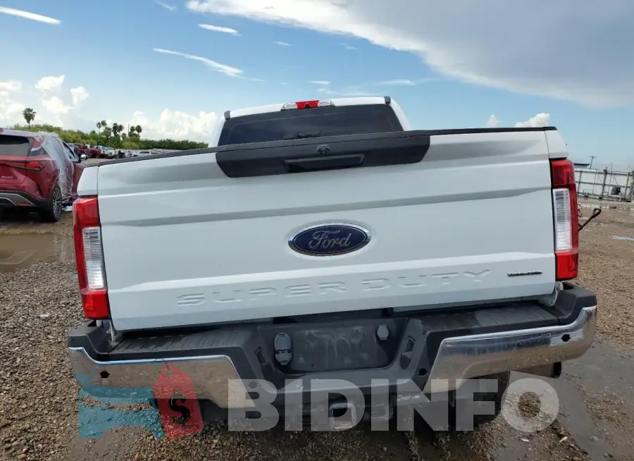 1FT7W2B66JEB22473 Photo# 6