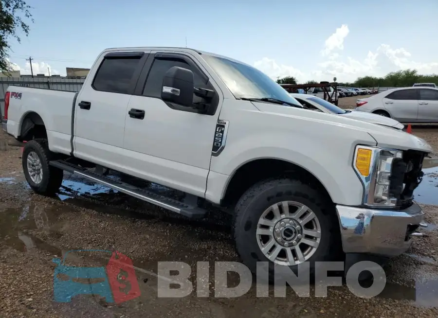 1FT7W2B66JEB22473 Photo# 4