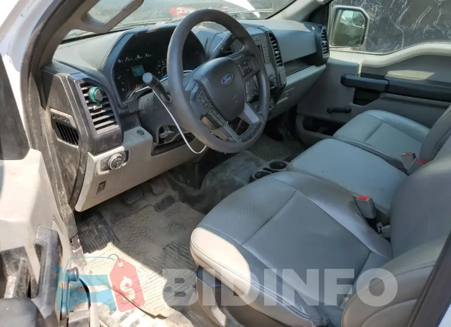 1FTMF1EB4KKC17316 Photo# 8