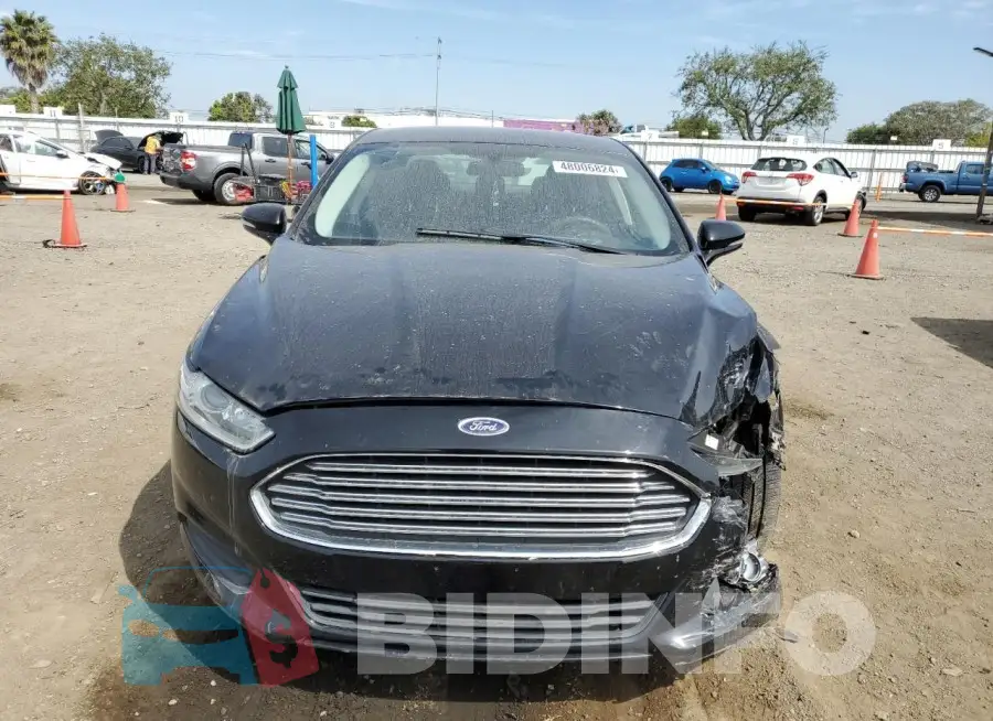 3FA6P0LU6GR281323 Photo# 5