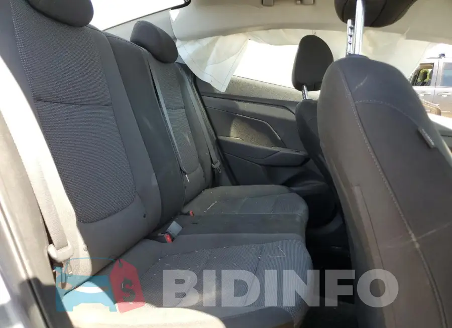 3KPC24A63LE125393 Photo# 10