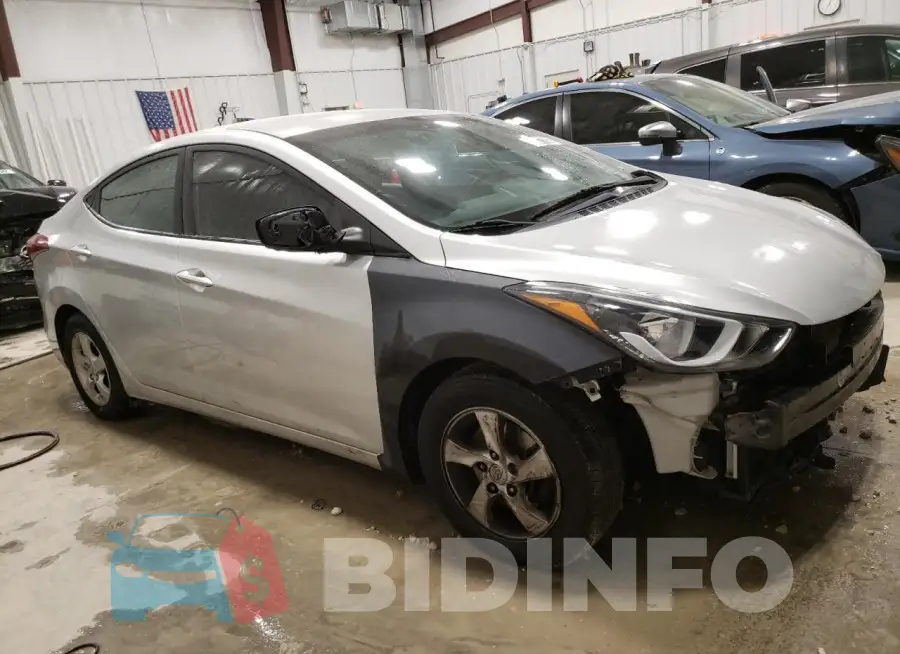 5NPDH4AE5FH623413 Photo# 4