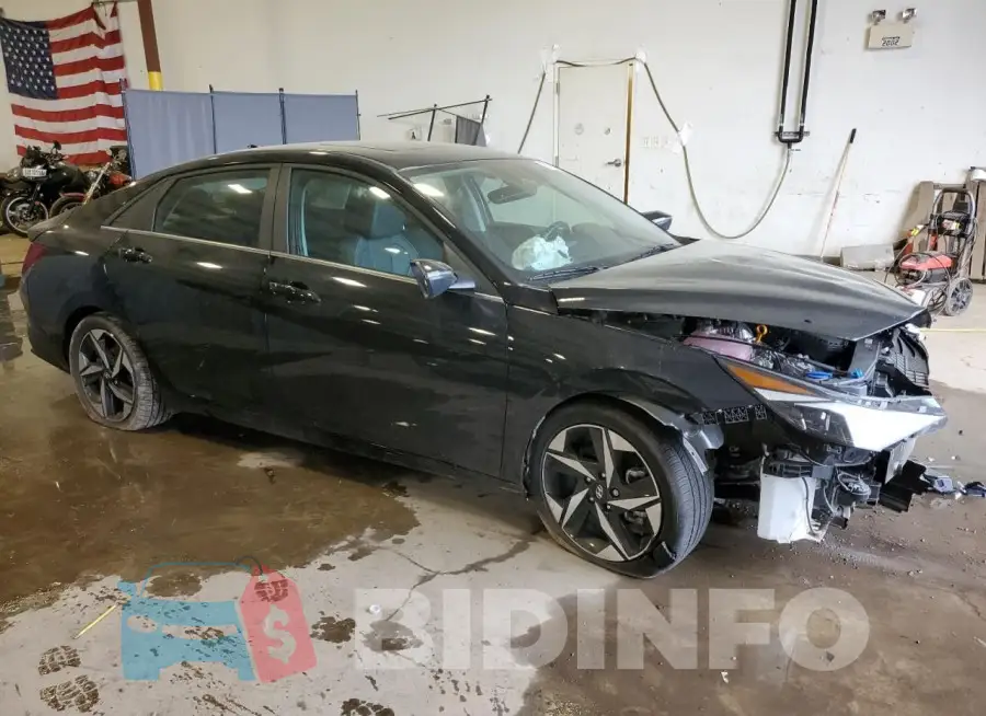KMHLN4AJ9PU071239 Photo# 4