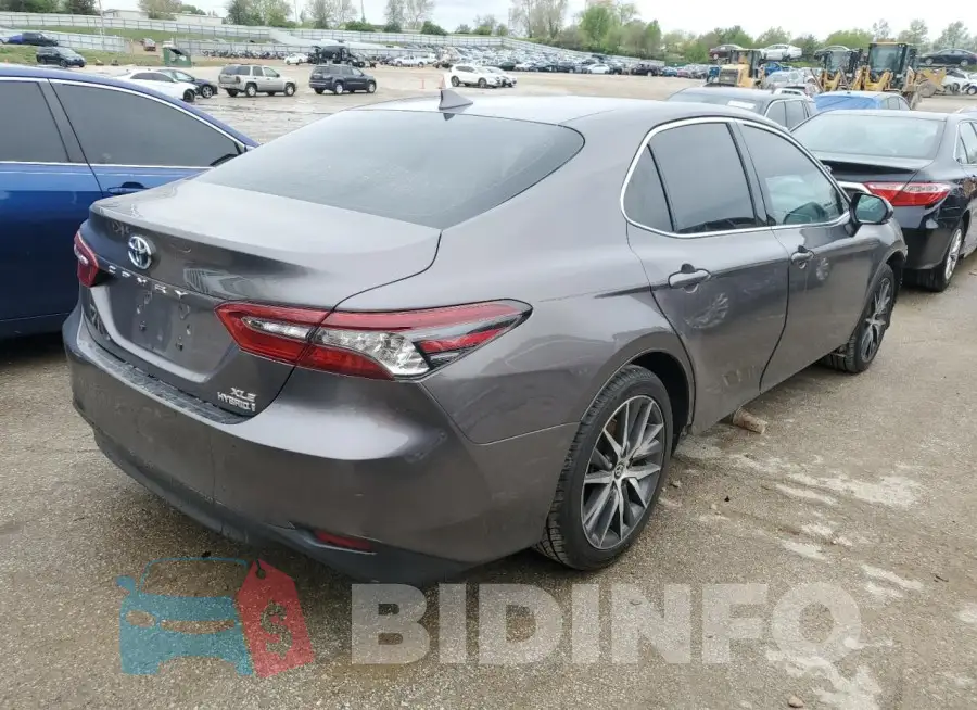 4T1F31AKXNU591134 Photo# 3