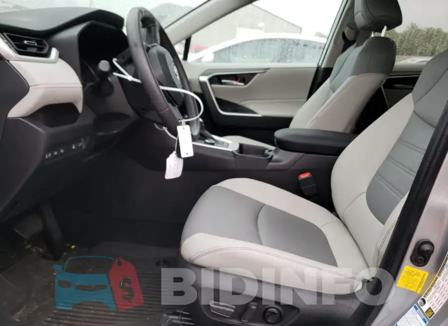 4T3B6RFV8MU061774 Photo# 7