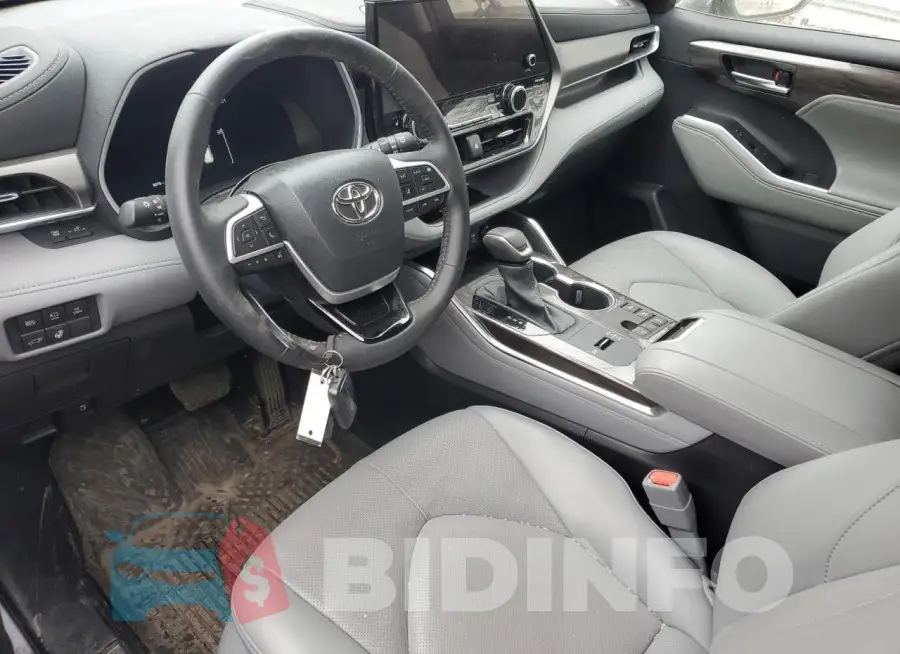 5TDXBRCHXPS573123 Photo# 8