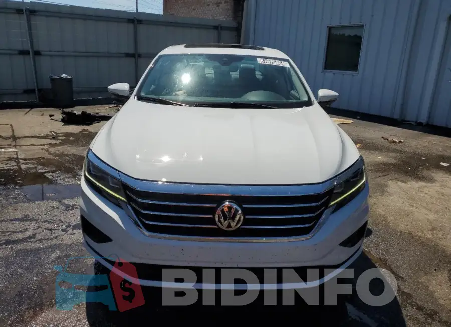 1VWSA7A37NC009952 Photo# 5