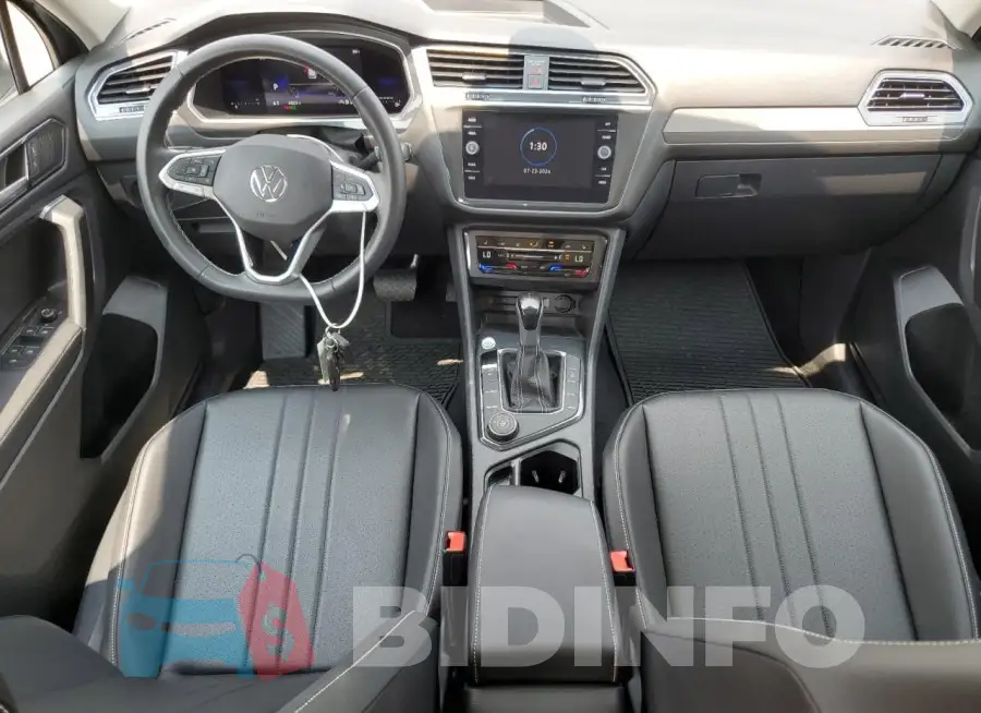 3VV2B7AX5NM140672 Photo# 8