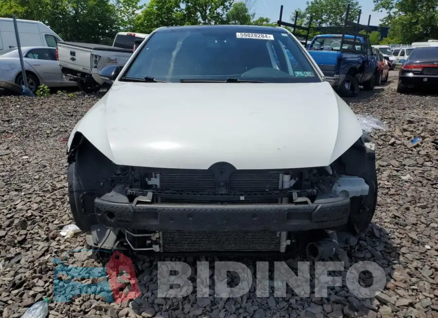 3VW4T7AU0FM098534 Photo# 5