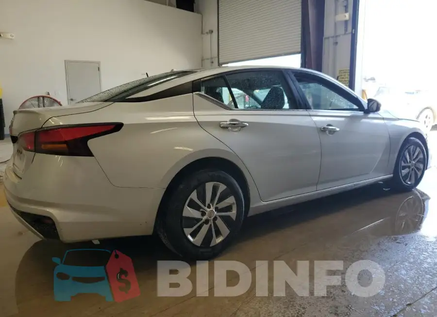 1N4BL4BV0LC256485 Photo# 3