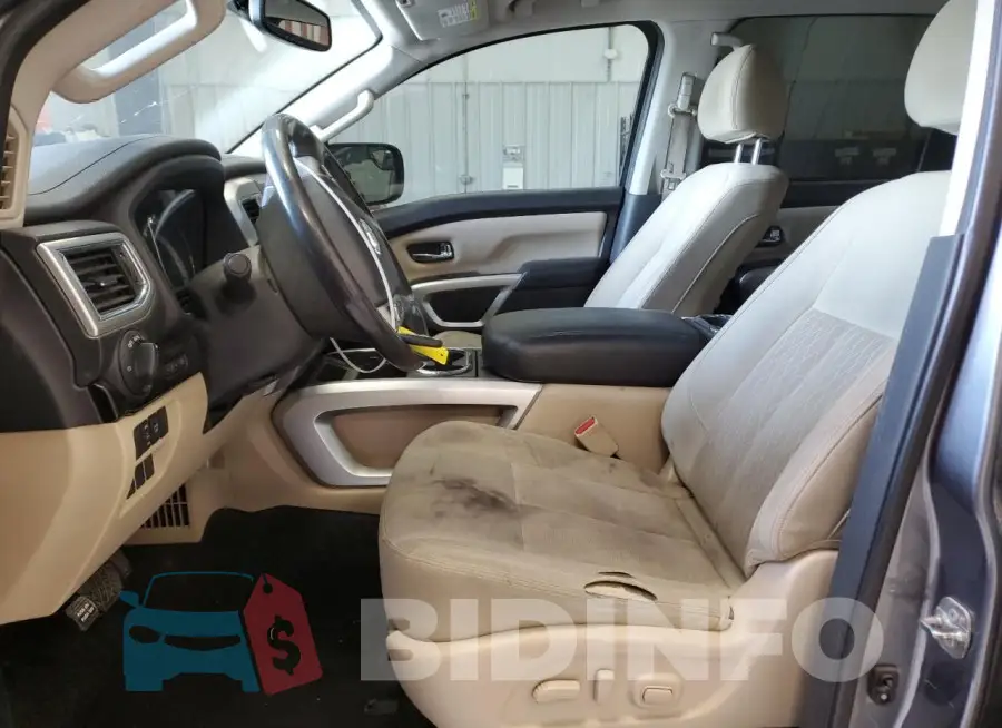 1N6AA1E60JN510337 Photo# 7
