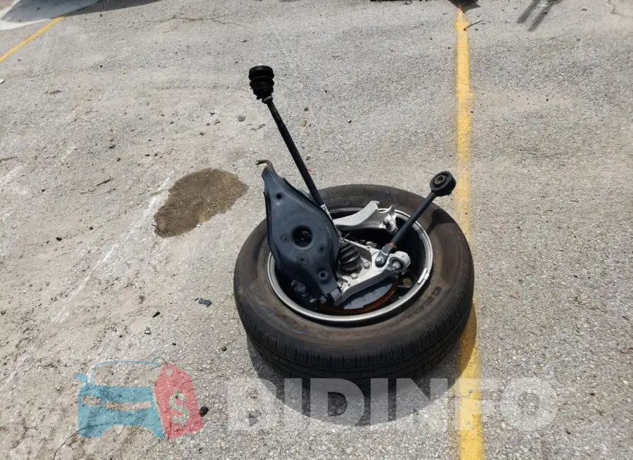 JN8BT3BB9PW484715 Photo# 13