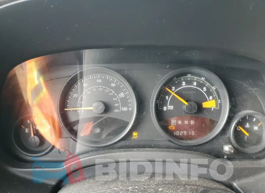 1C4NJPBAXFD138129 Photo# 9