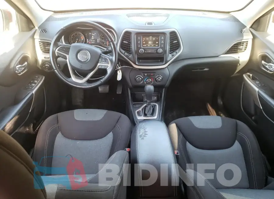 1C4PJLCB6JD620193 Photo# 8