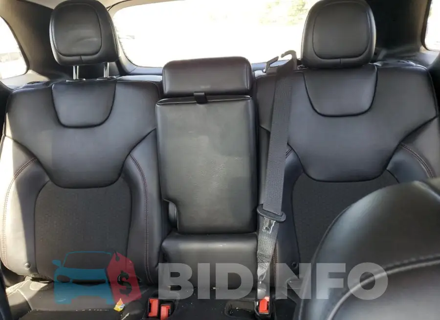 1C4PJMBNXKD437284 Photo# 10