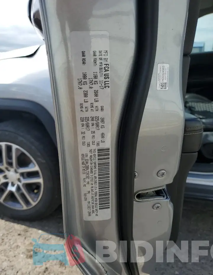 3C4NJDBBXJT201921 Photo# 13
