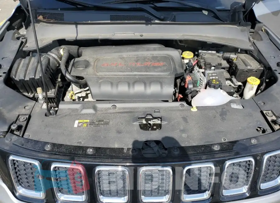 3C4NJDBBXJT201921 Photo# 12
