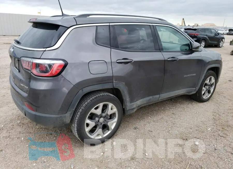 3C4NJDCB3LT147945 Photo# 3