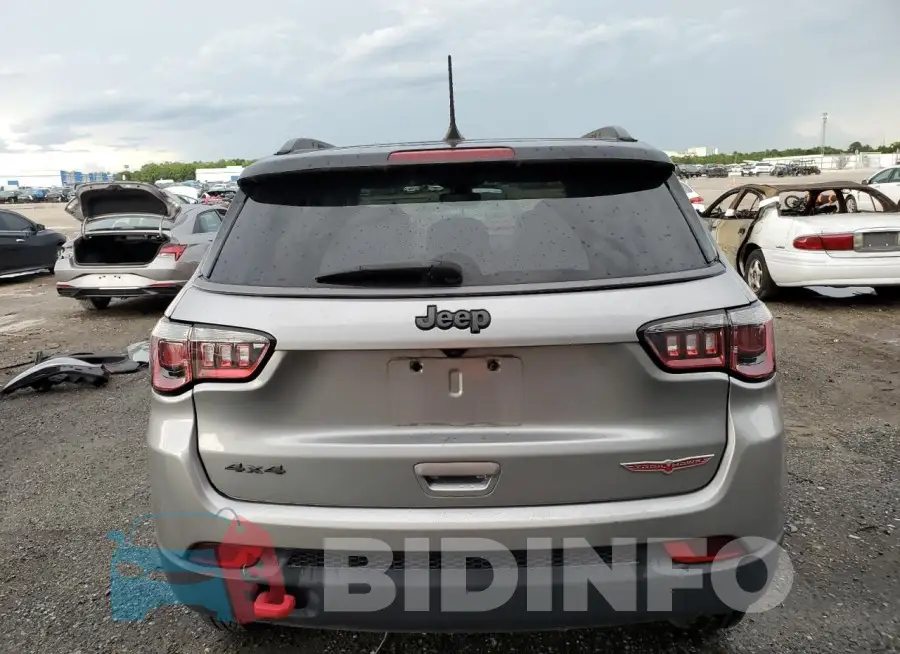 3C4NJDDB2LT207907 Photo# 6