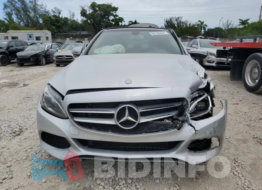 55SWF4JB0GU167694 Photo# 5