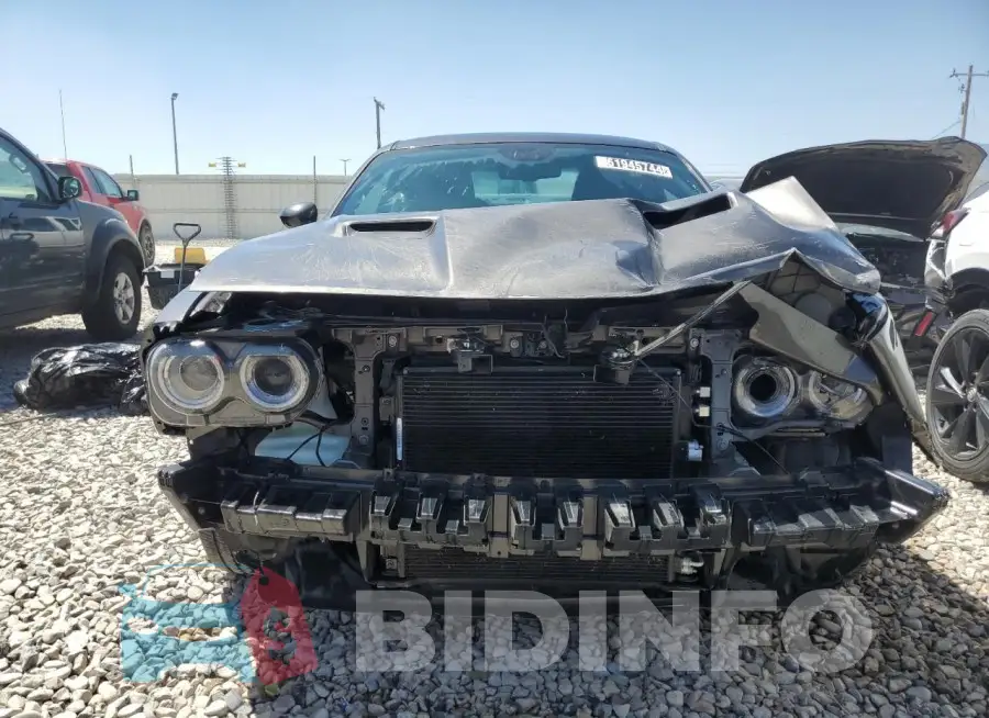2C3CDZAG8PH581730 Photo# 5