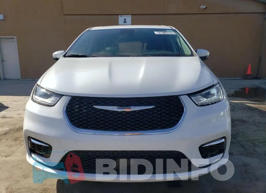 2C4RC1BGXPR515280 Photo# 5