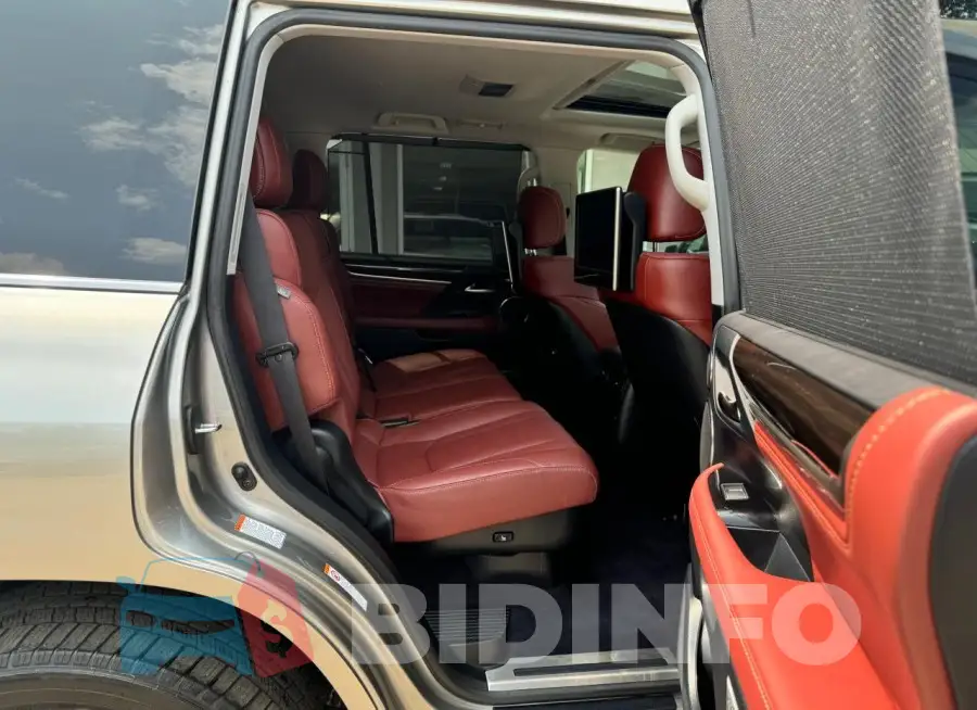 JTJHY7AX3J4253823 Photo# 6